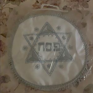 Vintage Embroidered Matzoh Cover